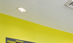 Business Center with PCs and Wireless Printing